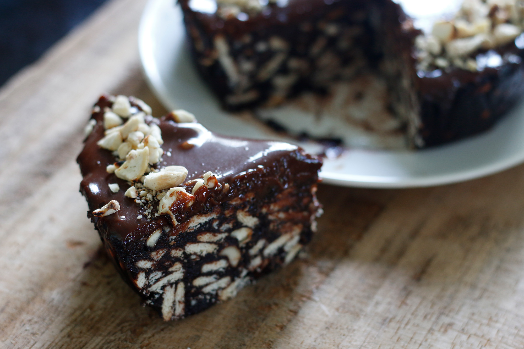 No Bake Chocolate Biscuit Cake